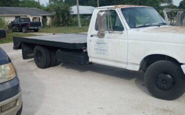 Ford-f-350-diesel-1990-white-1