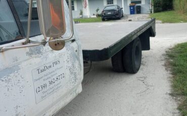 Ford-f-350-diesel-1990-white