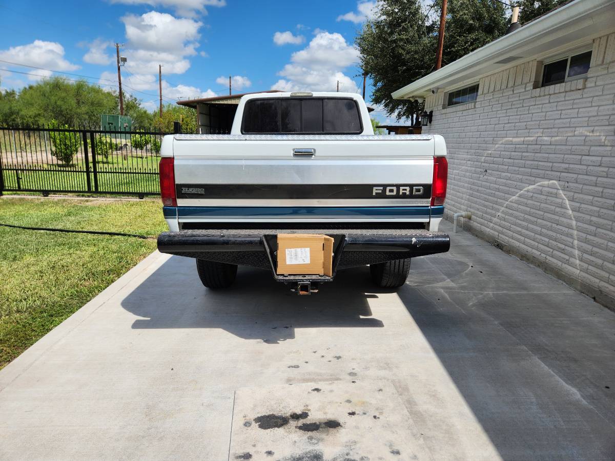 Ford-f-350-diesel-1994-white-10