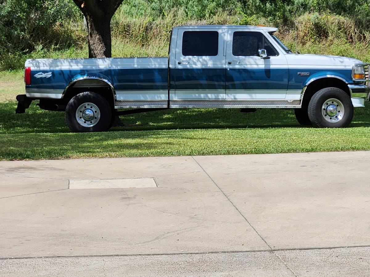Ford-f-350-diesel-1994-white