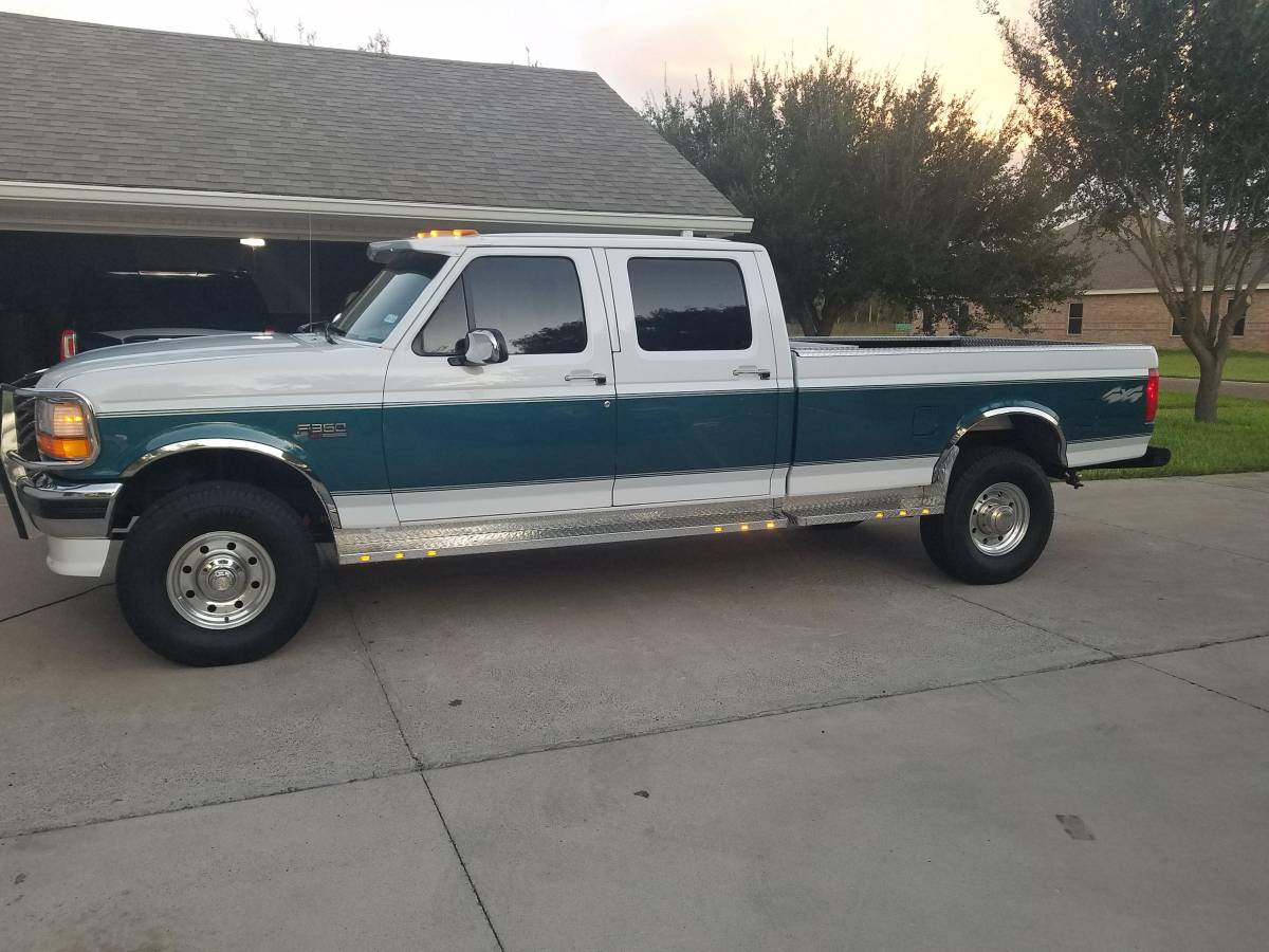 Ford-f-350-diesel-1994-white-4