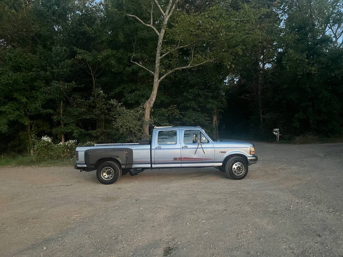 Ford-f-350-diesel-1995-blue-4