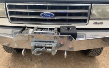 Ford-f-350-xlt-1991-white-2
