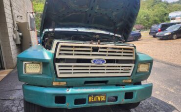 Ford-f-700-1987-2