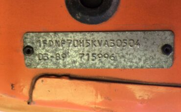 Ford-f-700-1989-orange-21