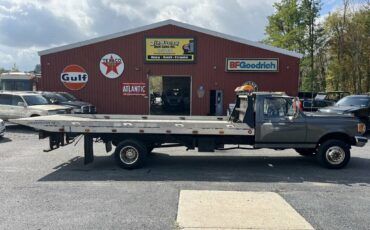 Ford-f-super-duty-trucks-diesel-1991-grey-1