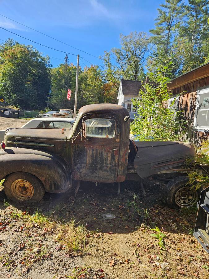 Ford-f1-1946-brown-2