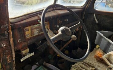 Ford-f1-1946-brown-3