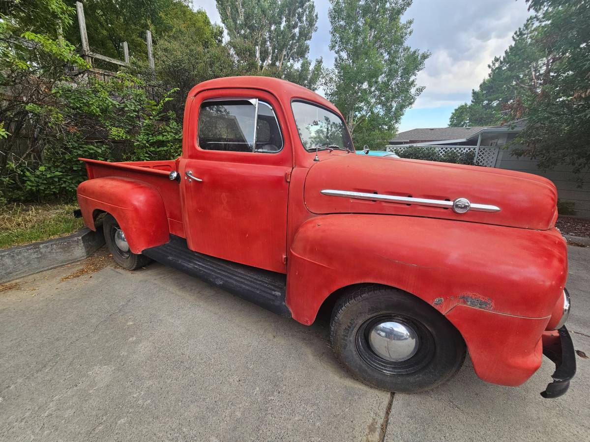 Ford-f1-1952-red-11