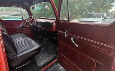 Ford-f1-1952-red-2