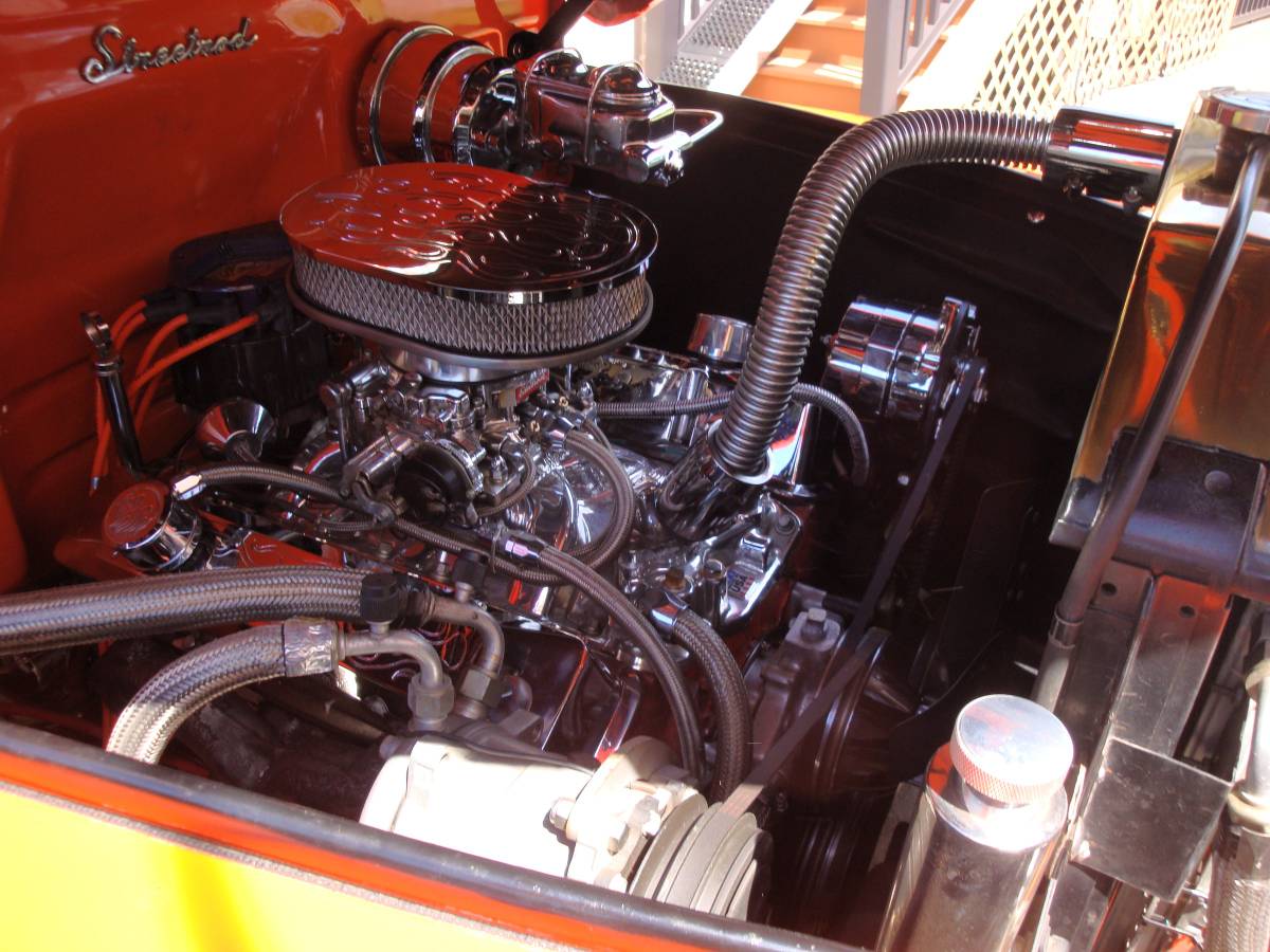 Ford-f1-pick-up-1951-orange-3
