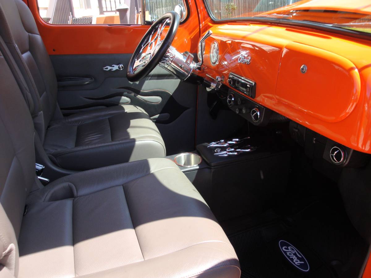 Ford-f1-pick-up-1951-orange-6