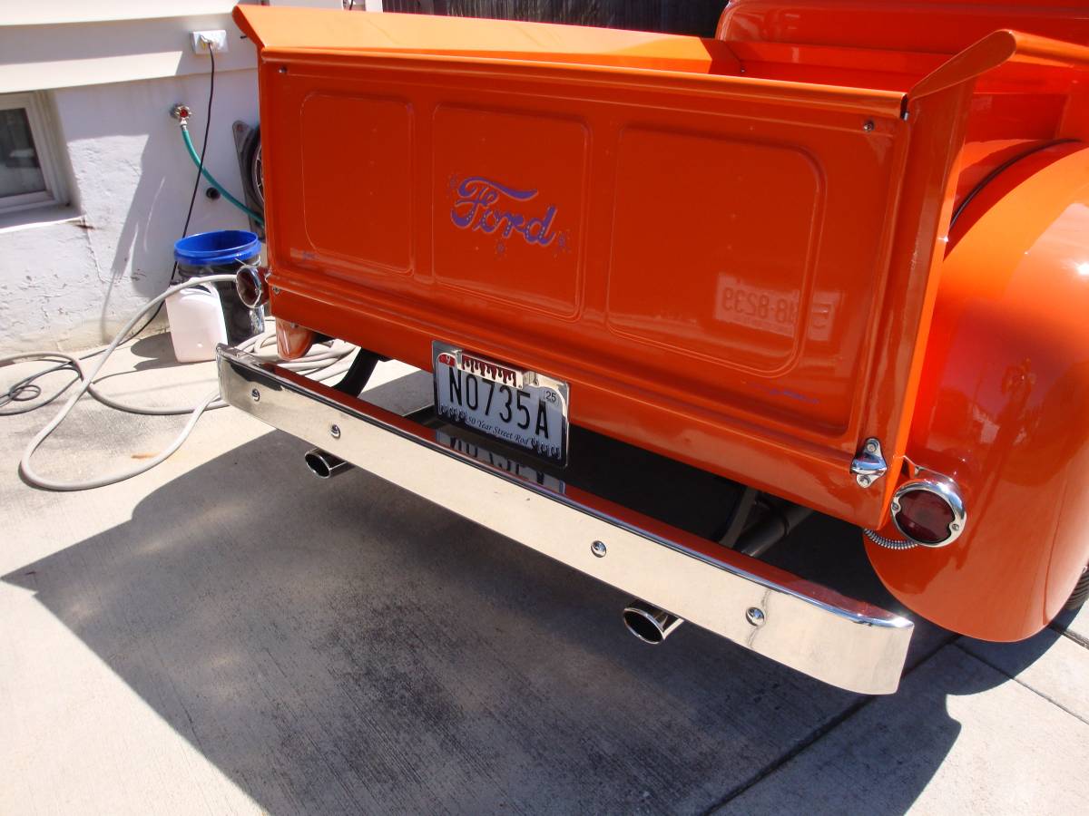 Ford-f1-pick-up-1951-orange-8