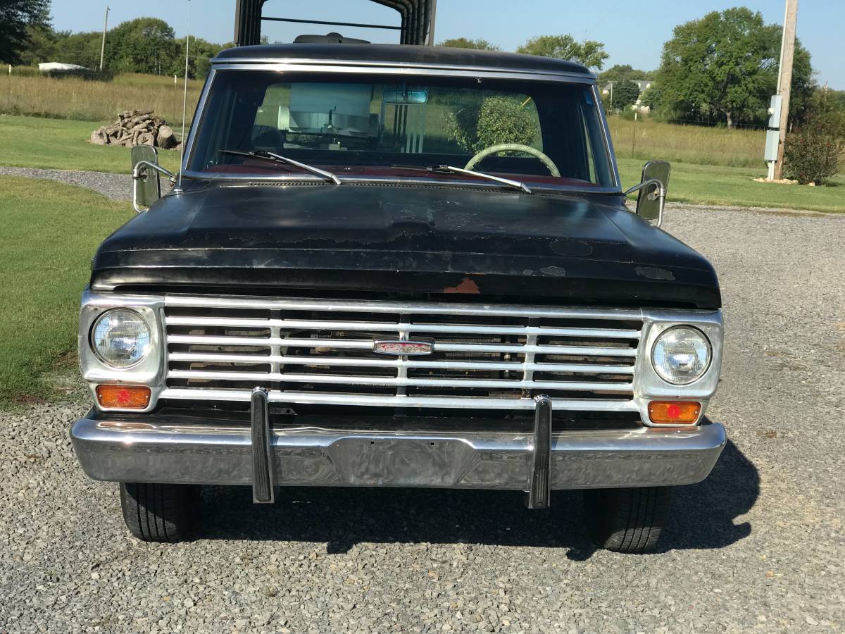 Ford-f100-1967-black-1