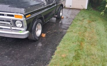 Ford-f100-1977-black-2