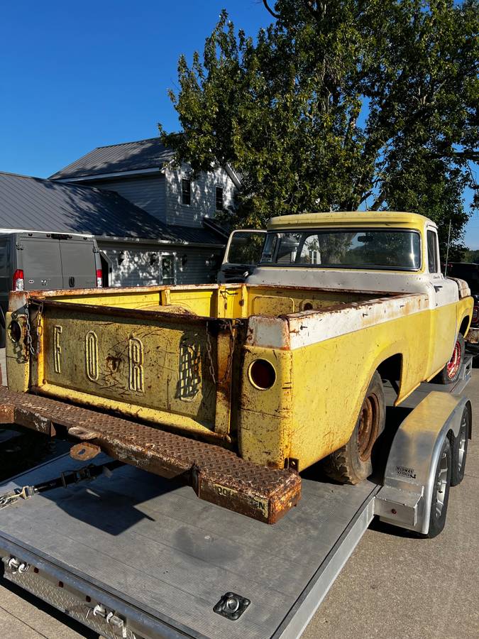 Ford-f100-custom-1958-yellow-3