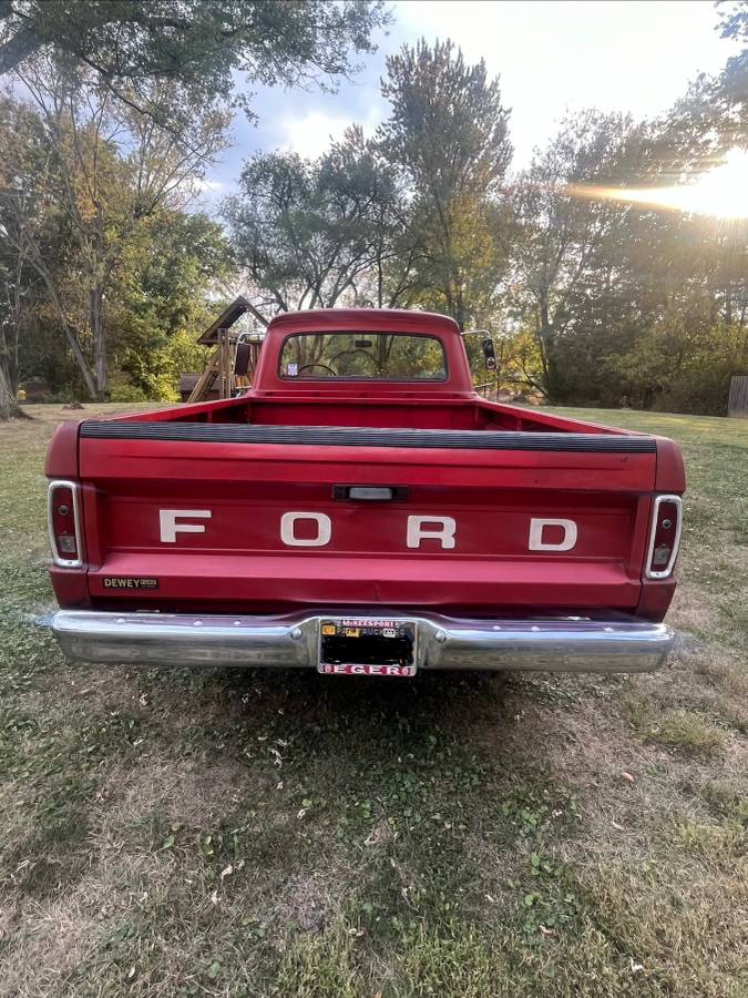 Ford-f100-custom-1965-red-9