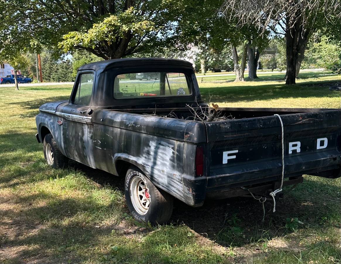 Ford-f100-custom-1966-black-1