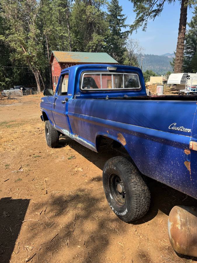 Ford-f100-custom-1968-blue-2