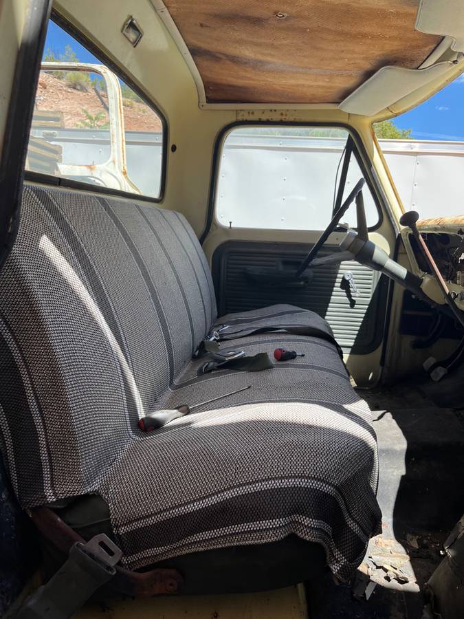 Ford-f100-custom-1970-3