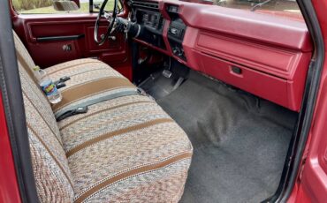 Ford-f100-custom-1981-10