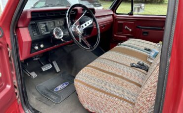 Ford-f100-custom-1981-9