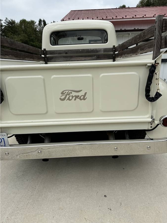 Ford-f100-pickup-1951-custom-5