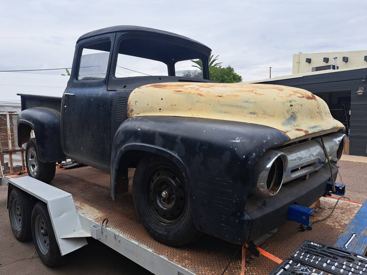 Ford-f100-pickup-1956