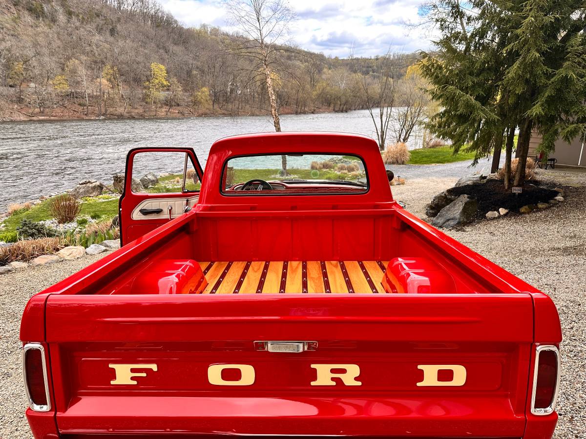 Ford-f100-pickup-1966-red-1