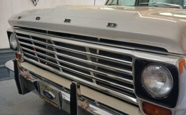 Ford-f100-pickup-1967-white-4