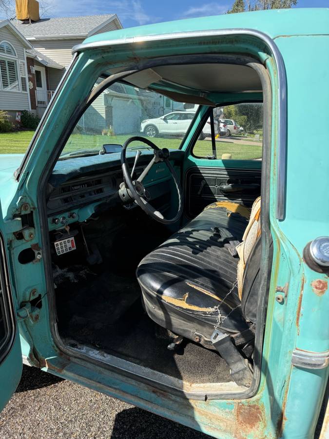 Ford-f100-pickup-1968-blue-17