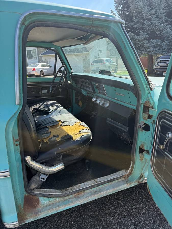 Ford-f100-pickup-1968-blue-9