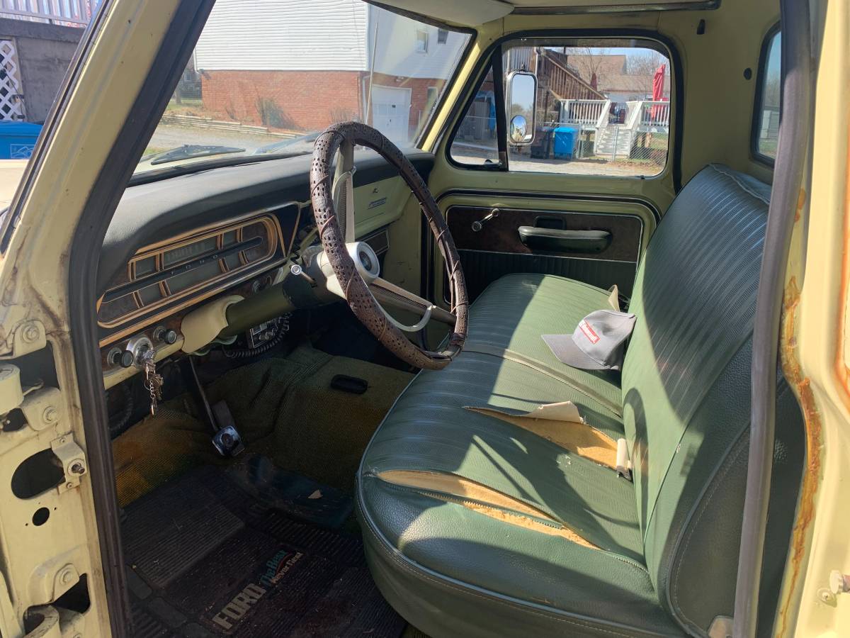 Ford-f100-pickup-1970-4