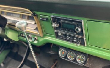 Ford-f100-pickup-1972-green-10