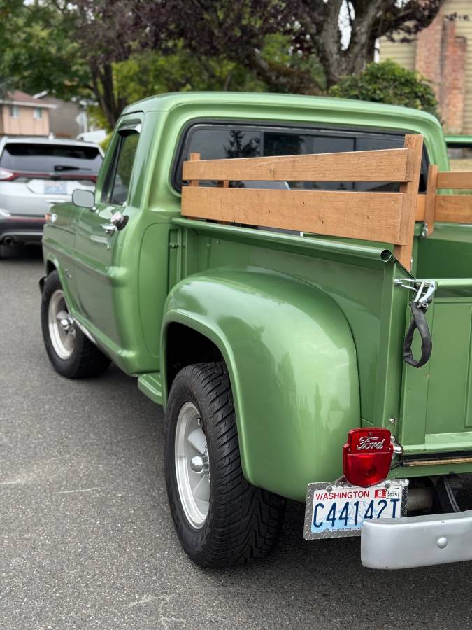 Ford-f100-pickup-1972-green-4