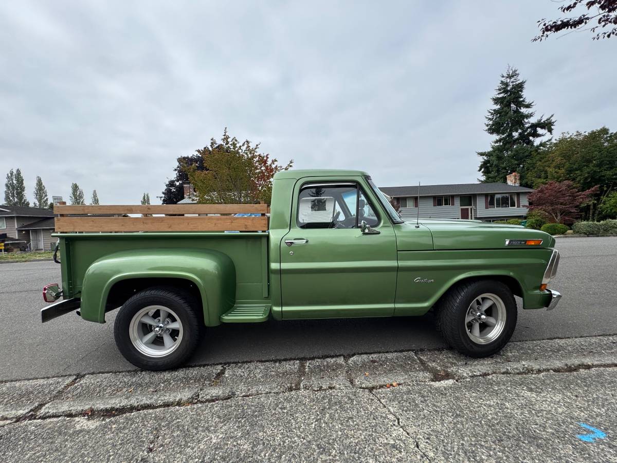 Ford-f100-pickup-1972-green-6