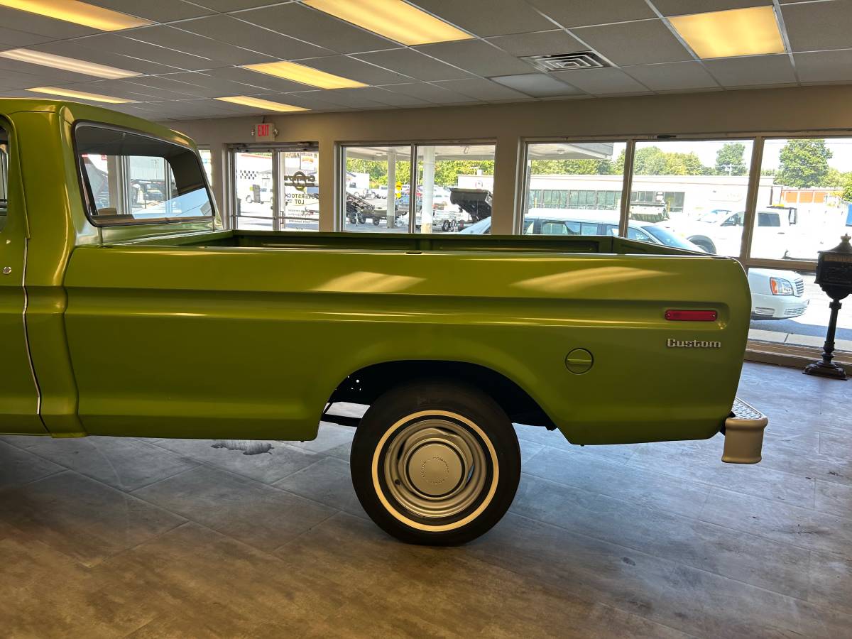 Ford-f100-pickup-1974-8