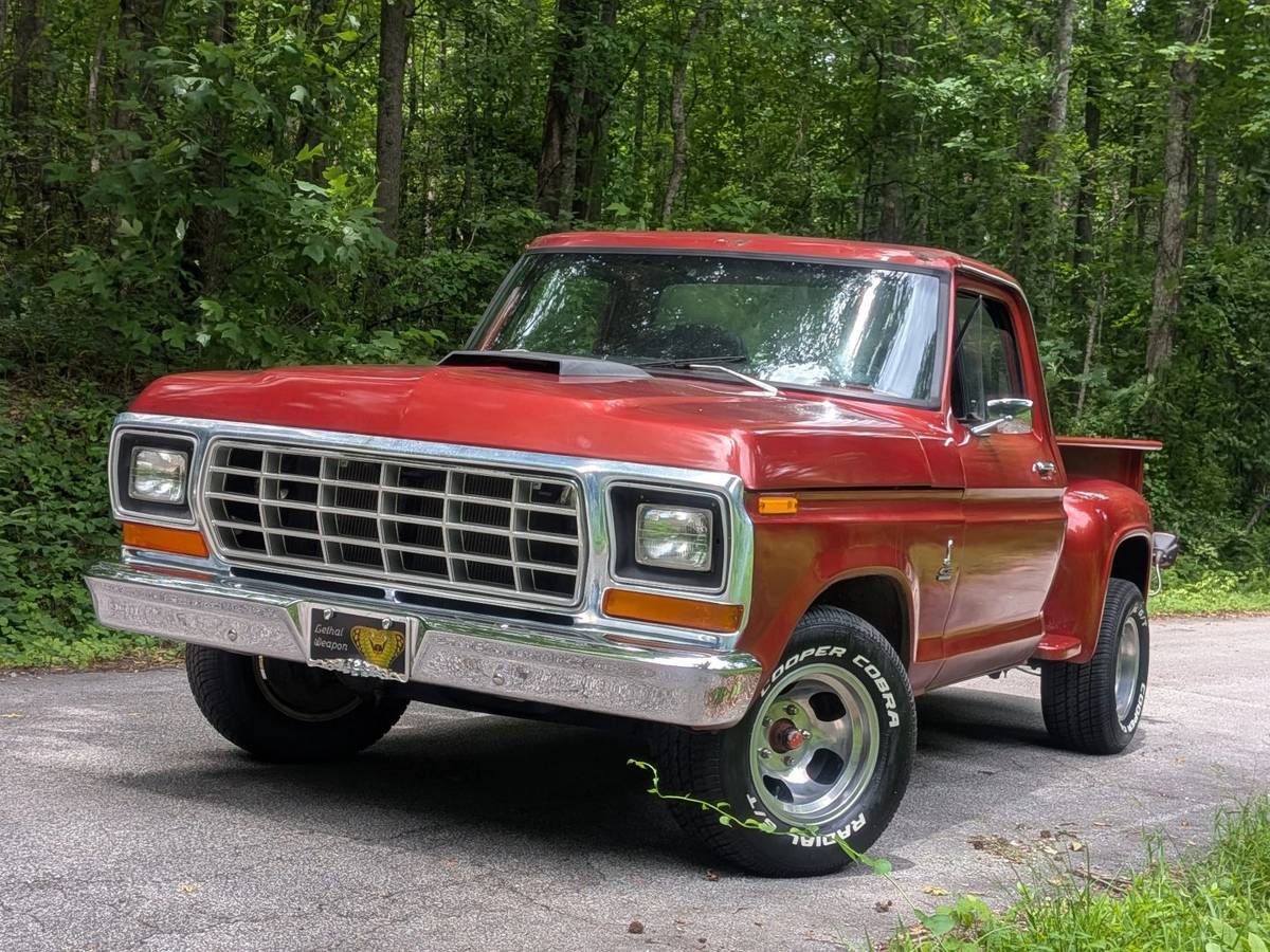 Ford-f100-pickup-1977-2