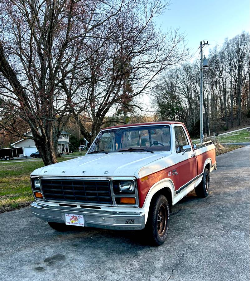Ford-f100-pickup-1981-red-1