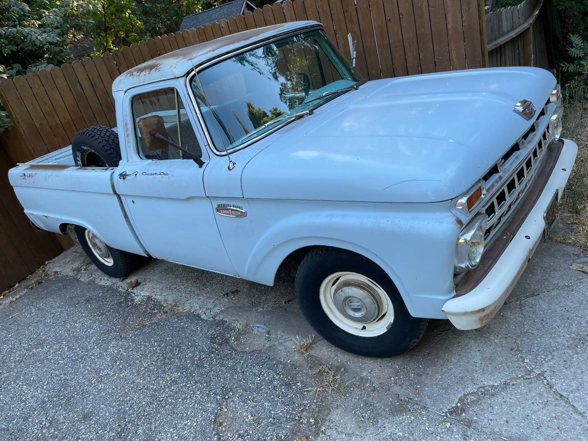 Ford-f100-pickup-custom-cab-short-bed-1965-blue-9