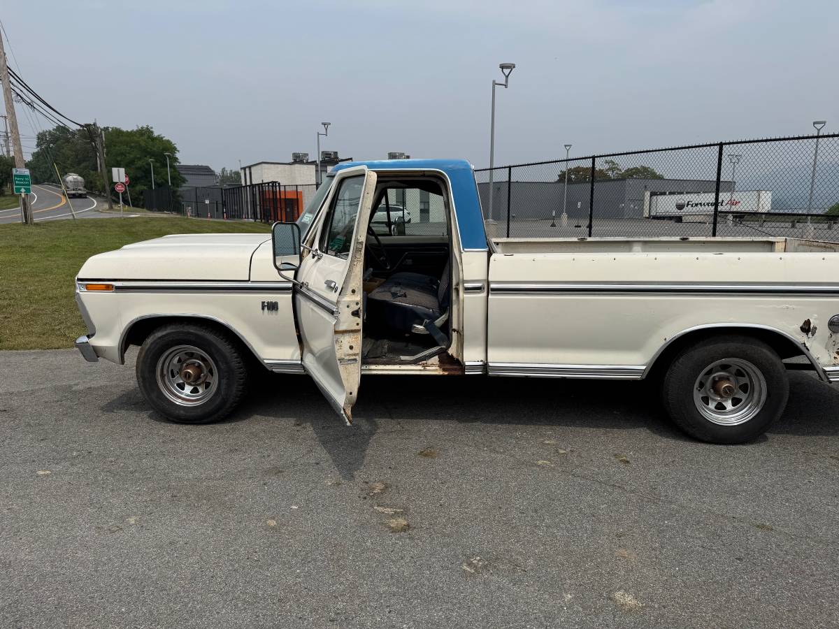 Ford-f100-ranger-1973-white-13