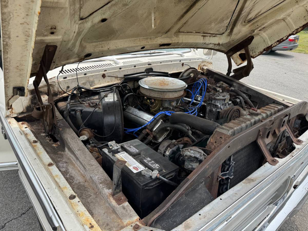 Ford-f100-ranger-1973-white-19