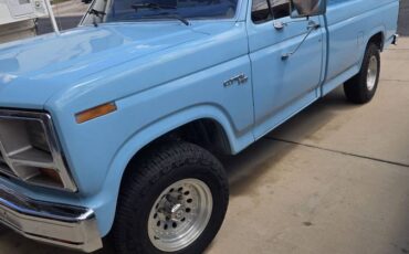 Ford-f150-1981-blue-16