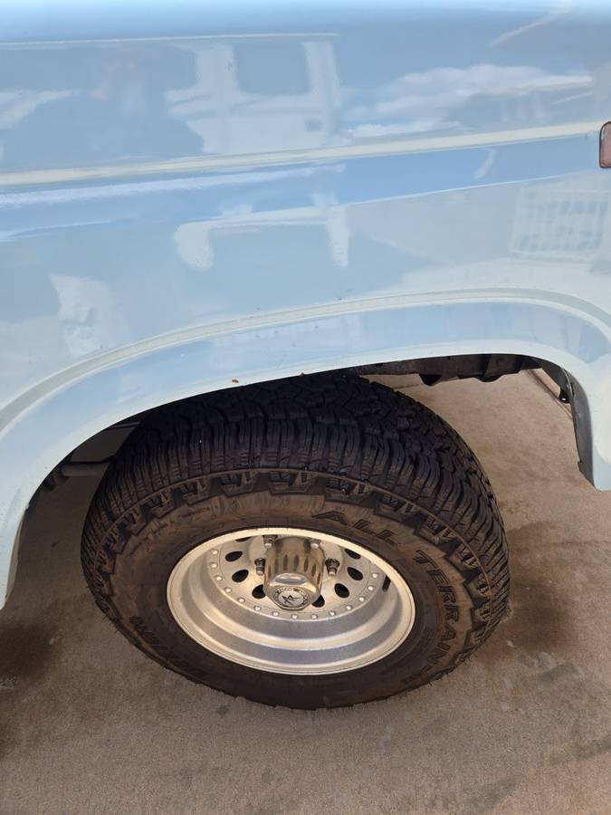 Ford-f150-1981-blue-7