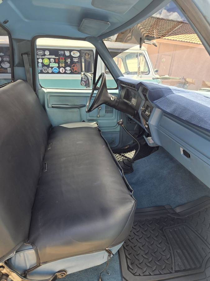 Ford-f150-1981-blue-9