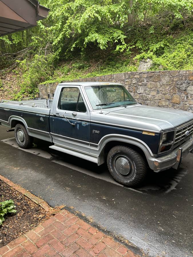 Ford-f150-1984-custom-1