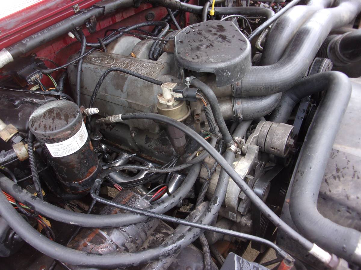 Ford-f150-1988-red-11