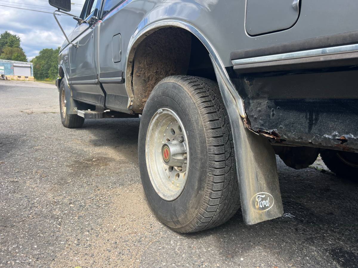 Ford-f150-1991-black-17