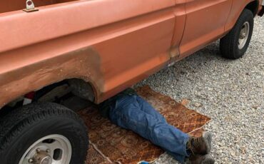 Ford-f150-4x4-1977-orange-9