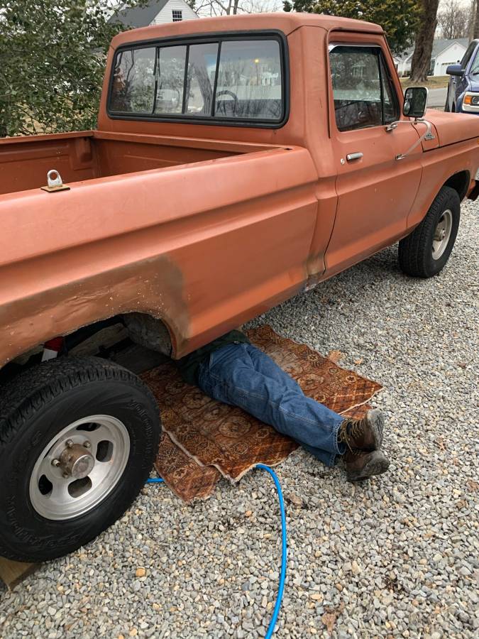 Ford-f150-4x4-1977-orange-9